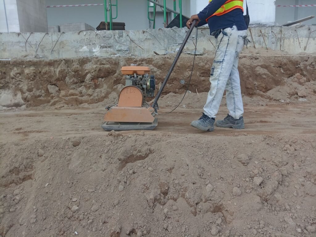 Plate Compactor vs Rammer: Which One Should You Use?